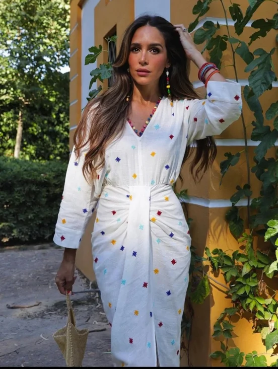 Zara White Dress Embroidered - Picture 4 of 8